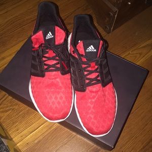 Men running shoes, Solar RNR M